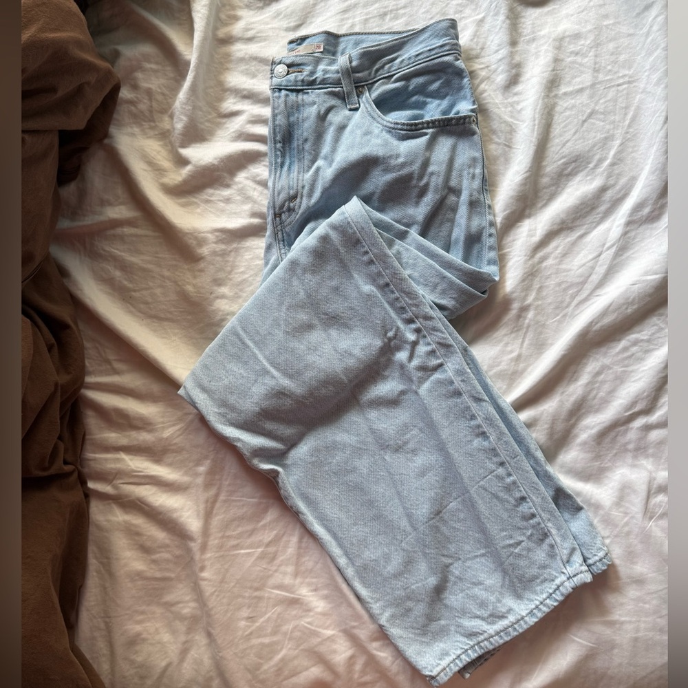 Levi’s Baggy Dad Jeans